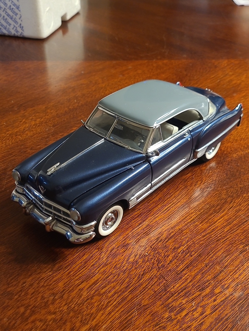 Franklin Mint 1:24 1949 Cadillac Coupe De Ville Diecast With Box